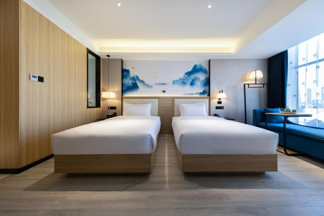 גואנגג'ואו Ausotel By Argyle Baiyun International Airport Renhe Metro Exit B מראה חיצוני תמונה