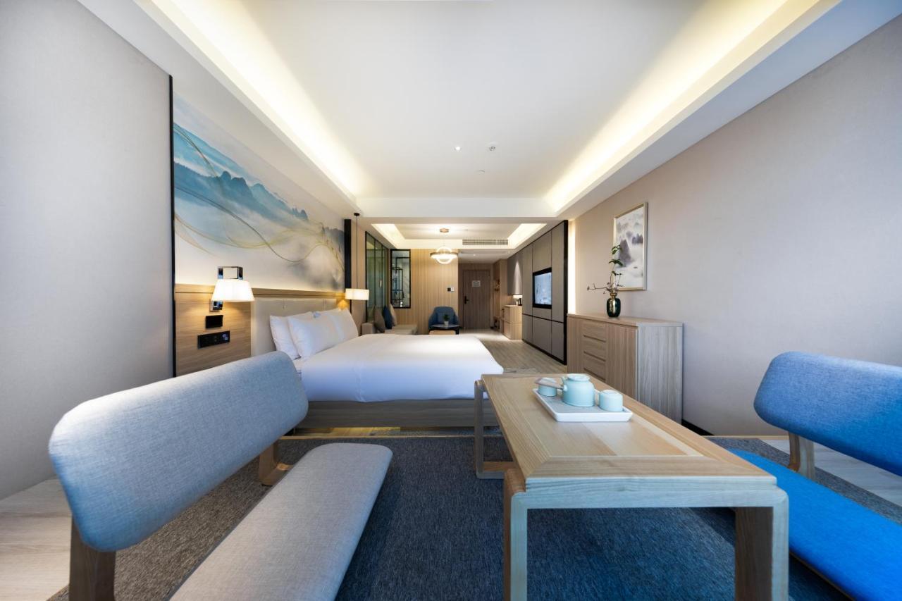 גואנגג'ואו Ausotel By Argyle Baiyun International Airport Renhe Metro Exit B מראה חיצוני תמונה