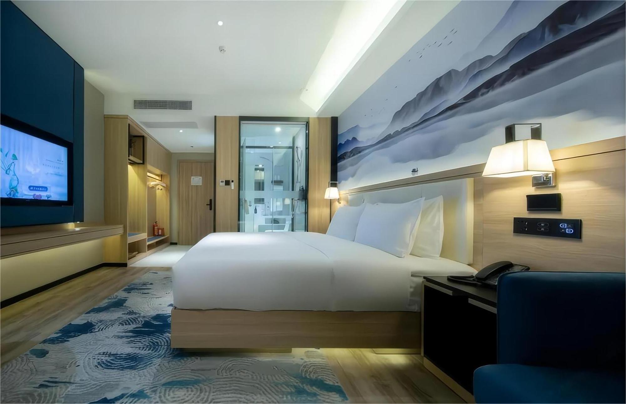 גואנגג'ואו Ausotel By Argyle Baiyun International Airport Renhe Metro Exit B מראה חיצוני תמונה